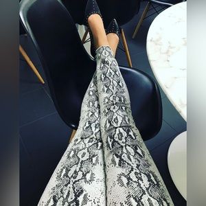 Zara white and black snake skin print jean